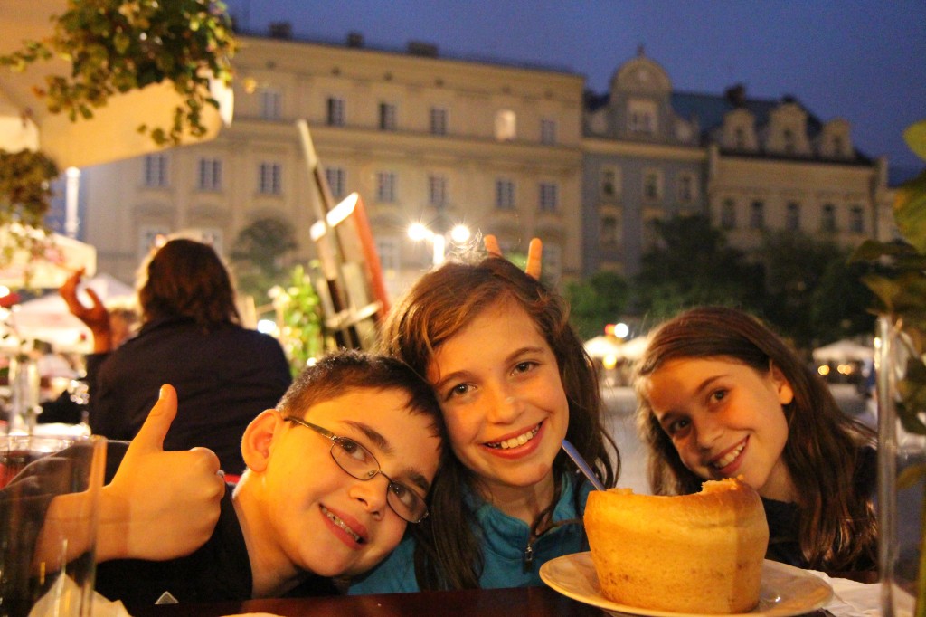 Teen girls Kraków